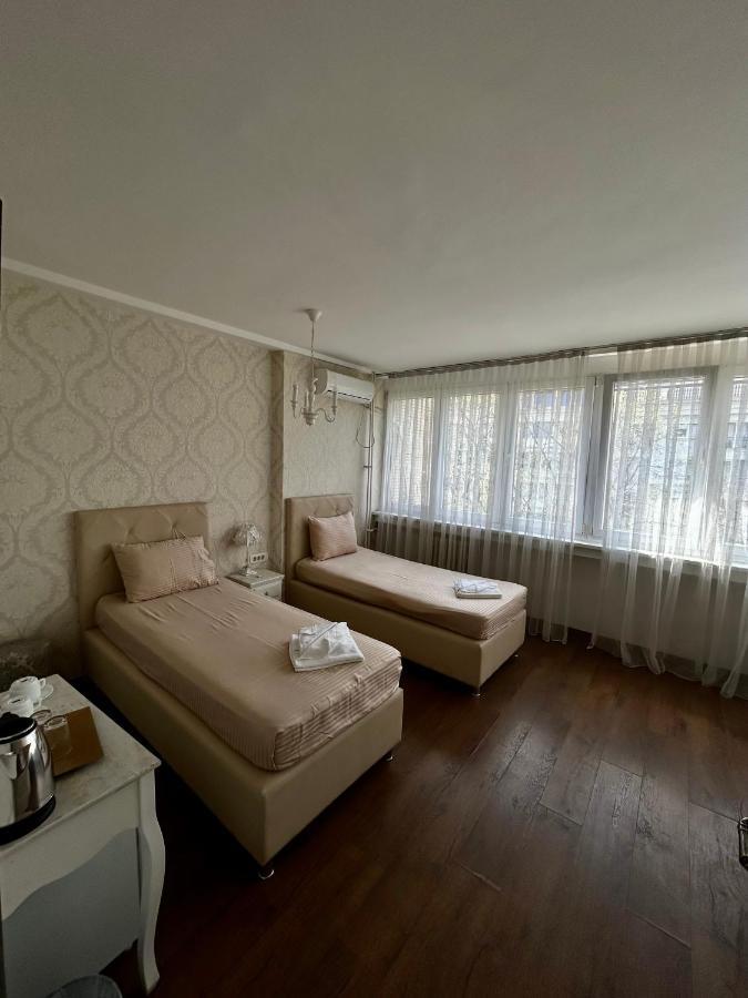 Mother Teresa Apartment Skopje Buitenkant foto