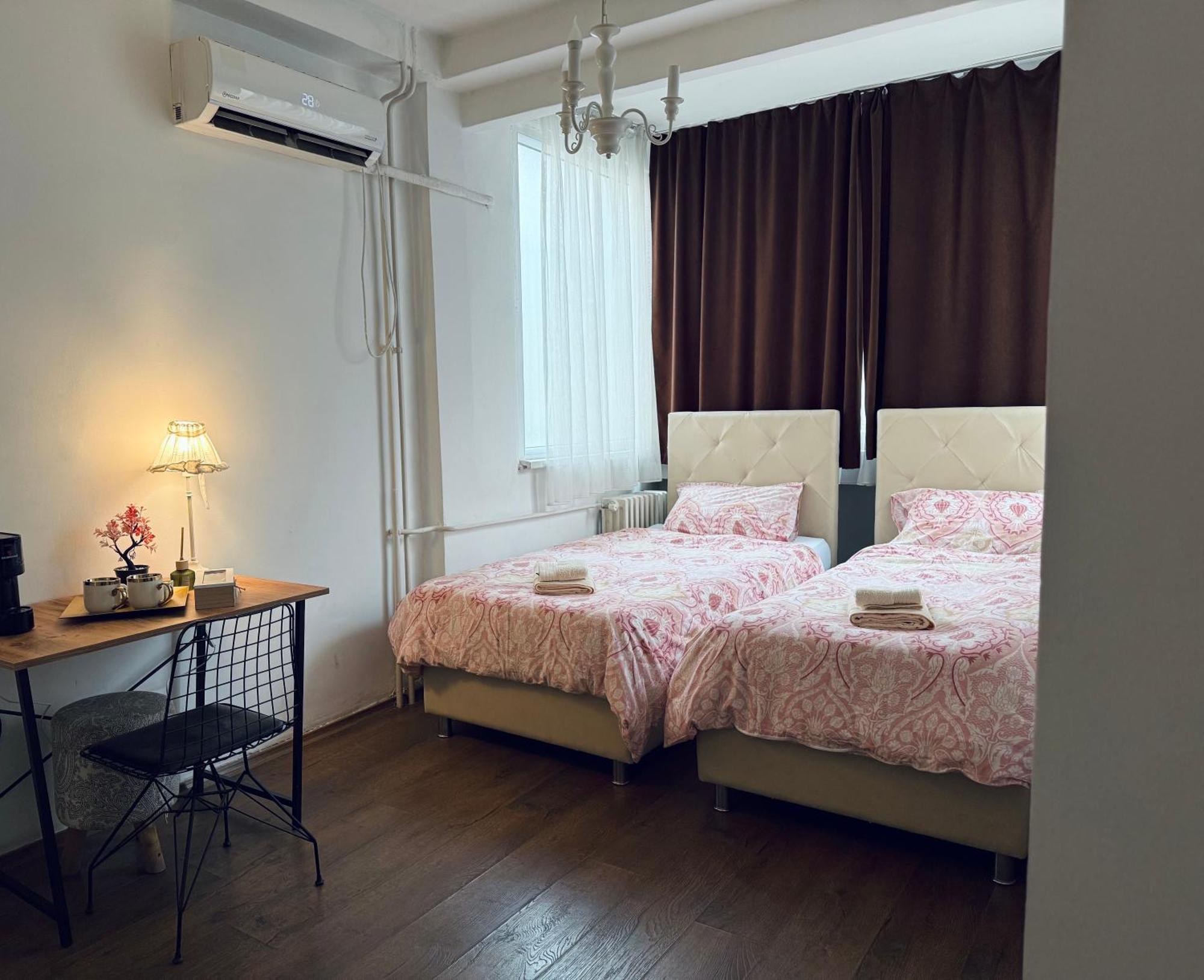 Mother Teresa Apartment Skopje Buitenkant foto